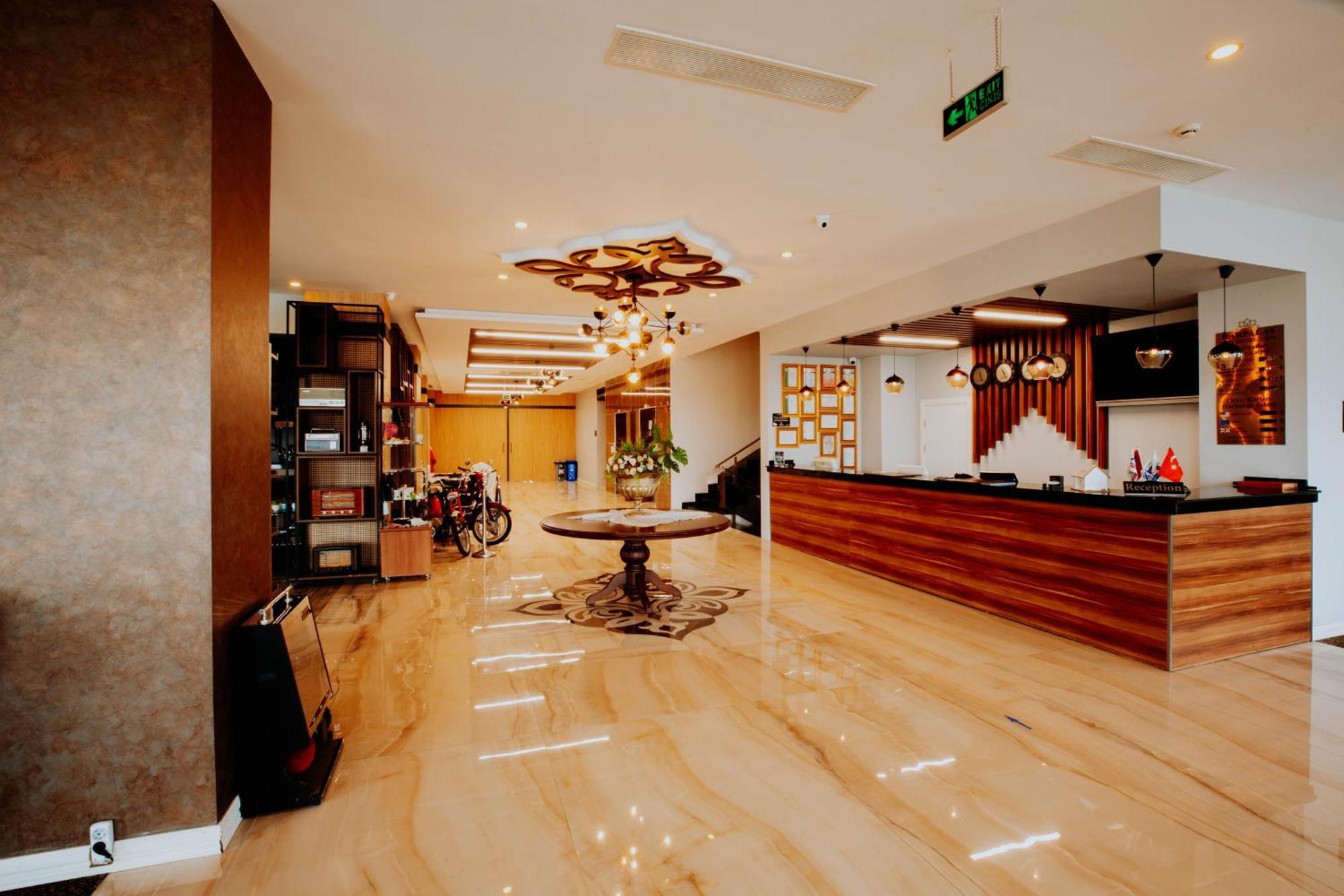 Karpalas City Hotel & Spa Болу Экстерьер фото
