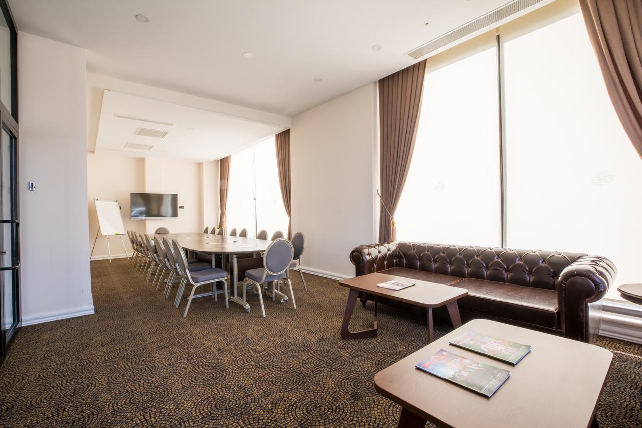 Karpalas City Hotel & Spa Болу Экстерьер фото